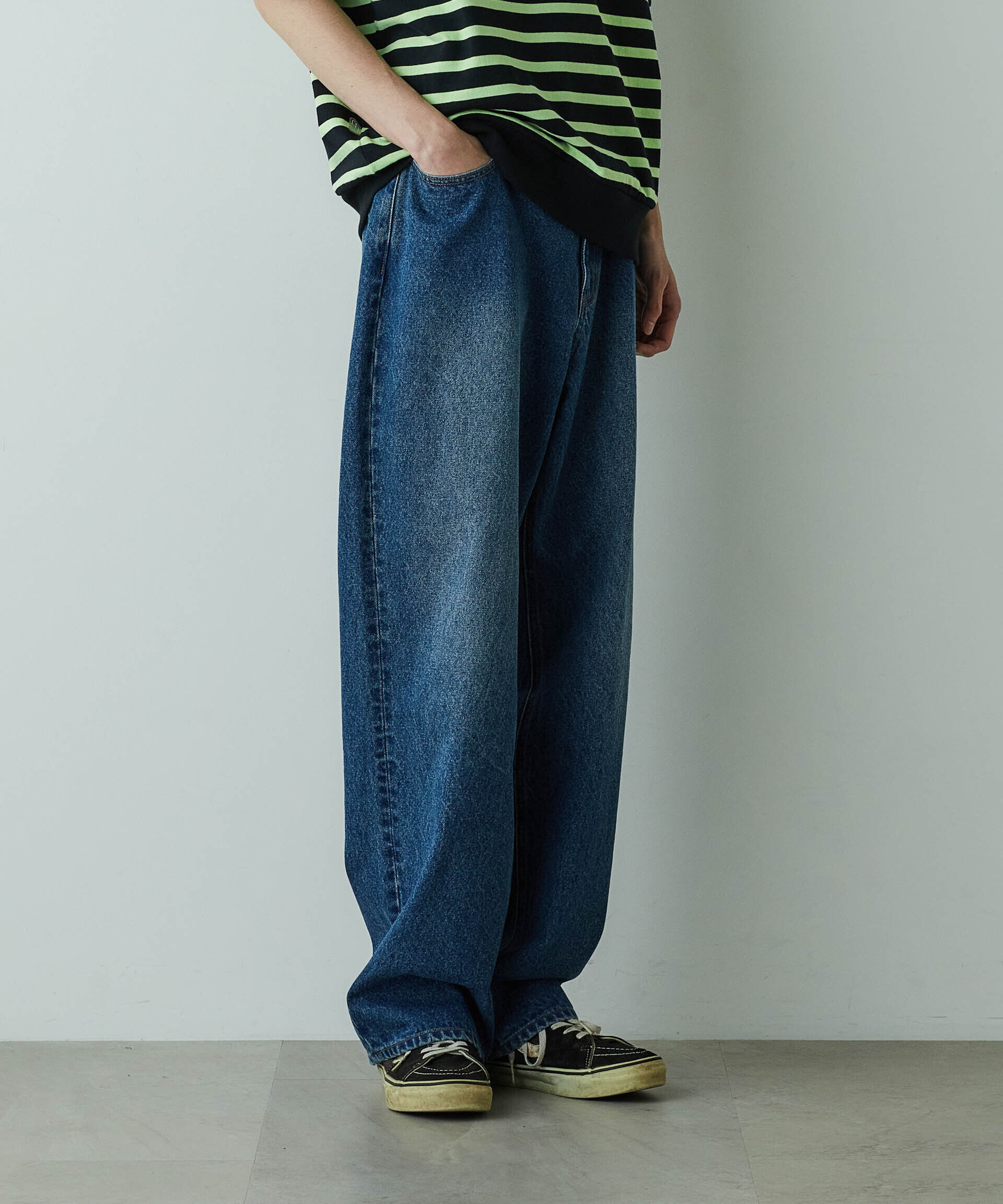  「「HOTEL PALACE」オテルパラス 13ozバイオブリーチルーズシルエットデニムパンツ」|デニム|