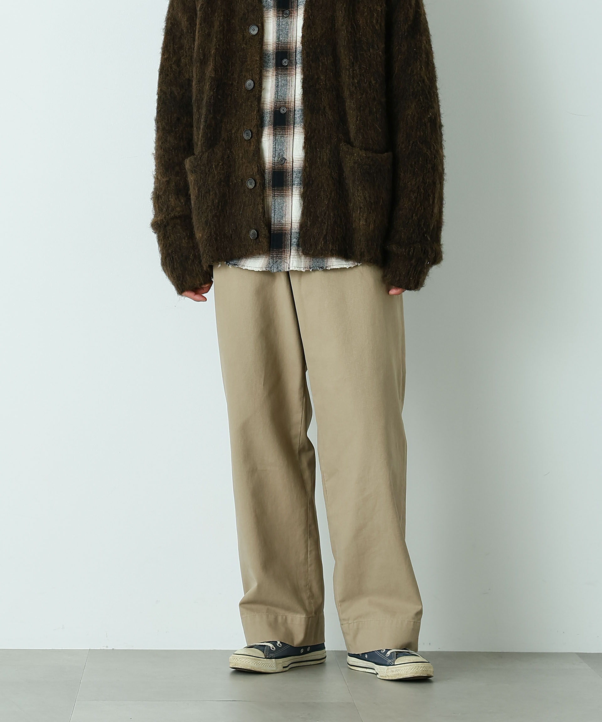 nano･universe「｢HOTEL PALACE｣ ワイドストレートチノパンツ」|チノ|ベージュ