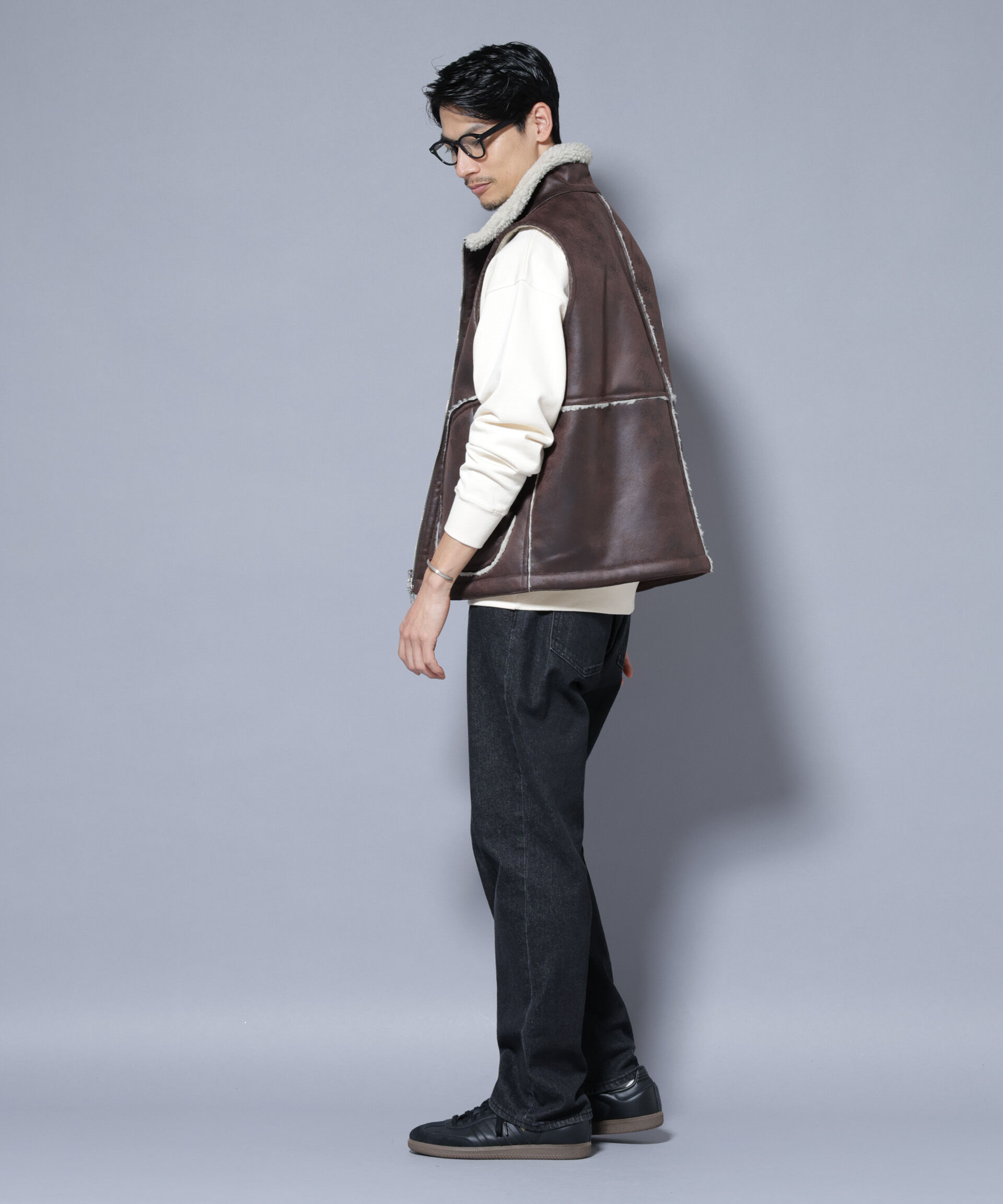 nano･universe「クラックフェイクムートンリバーシブルベスト」|ダウンベスト・ベスト|