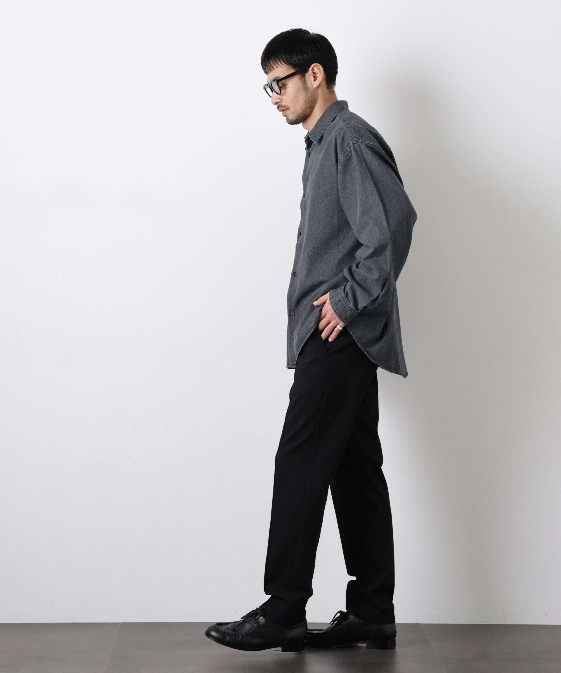 nano･universe「「モダンコンフォート」スリムイージースラックス」|チノ|