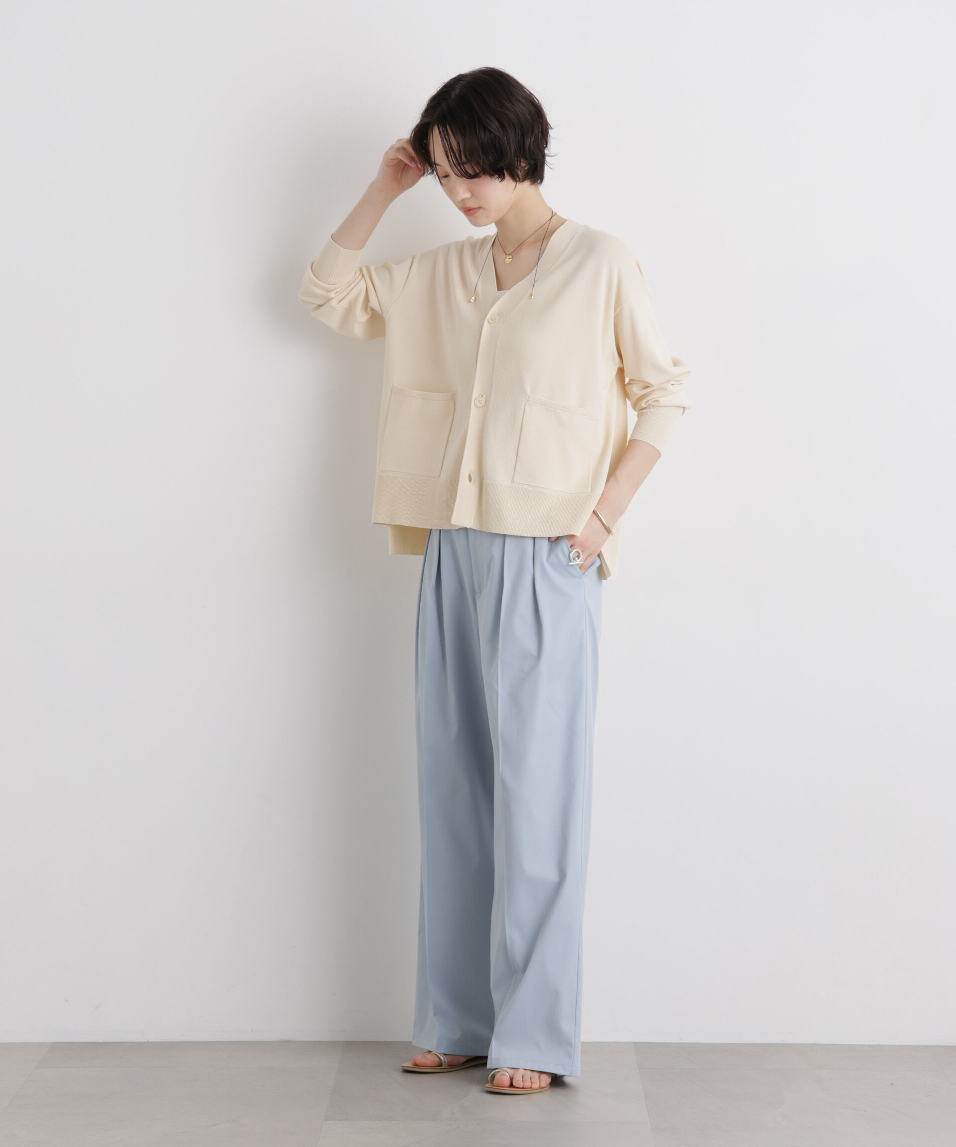 nano･universe「エバークリース加工タックワイドセンタープレスパンツ」|チノ|