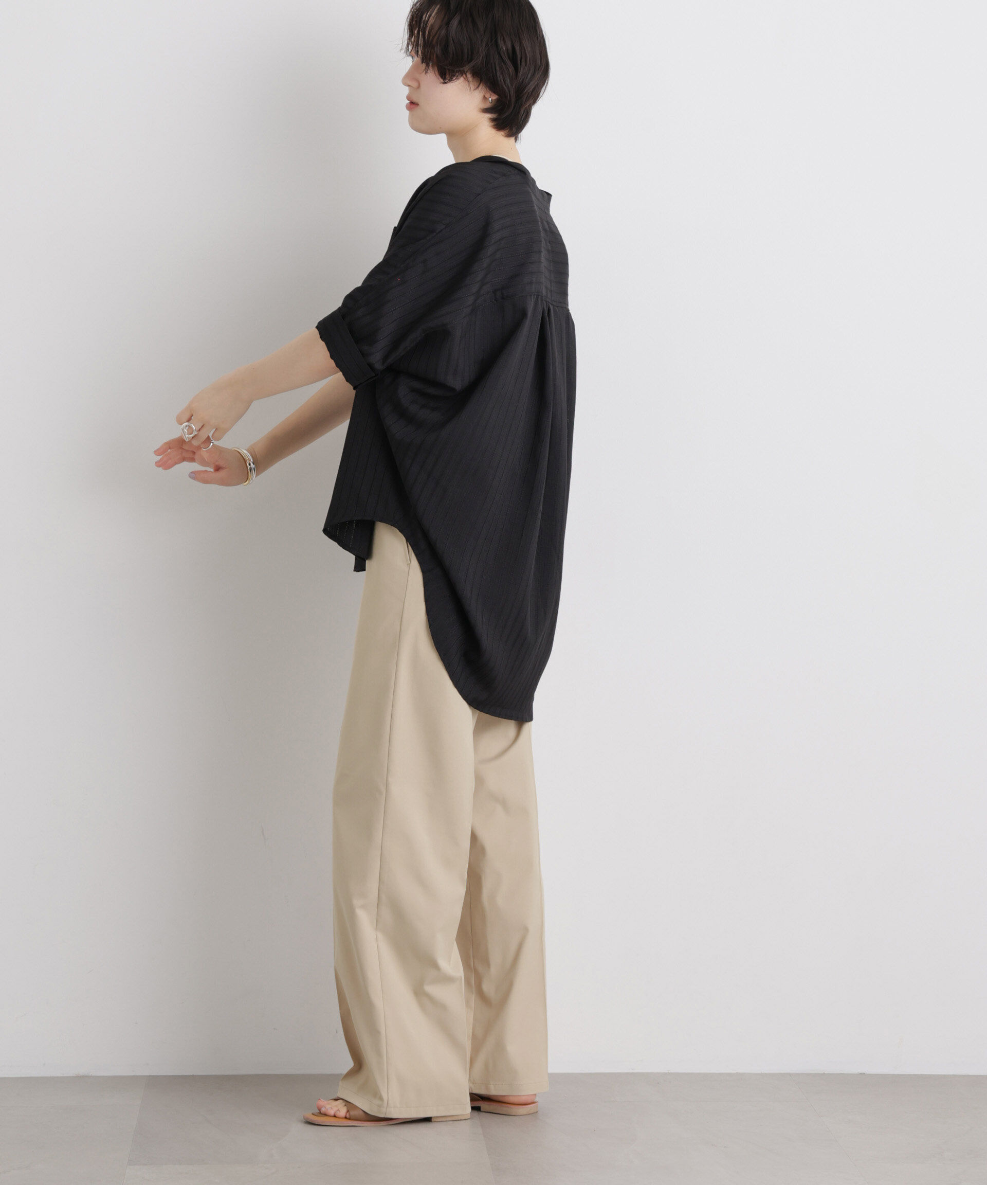 nano･universe「エバークリース加工ストレートセンタープレスパンツ」|チノ|