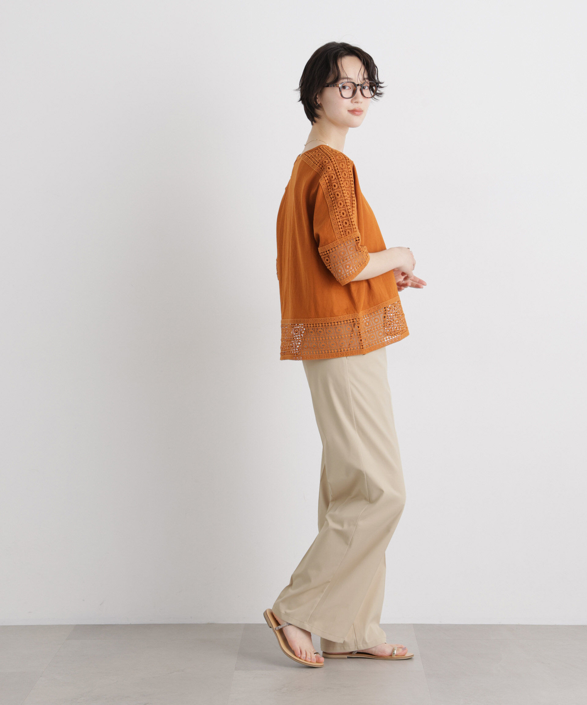 nano･universe「エバークリース加工ストレートセンタープレスパンツ」|チノ|