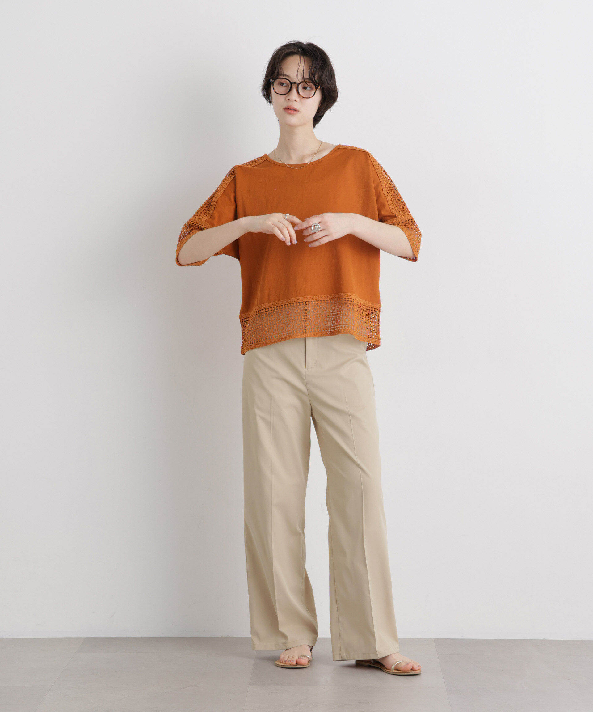 nano･universe「エバークリース加工ストレートセンタープレスパンツ」|チノ|