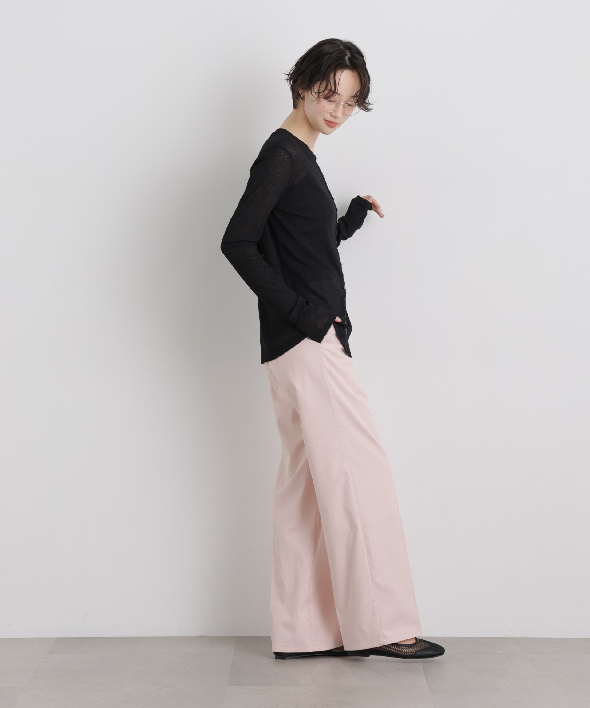 nano･universe「エバークリース加工ストレートセンタープレスパンツ」|チノ|