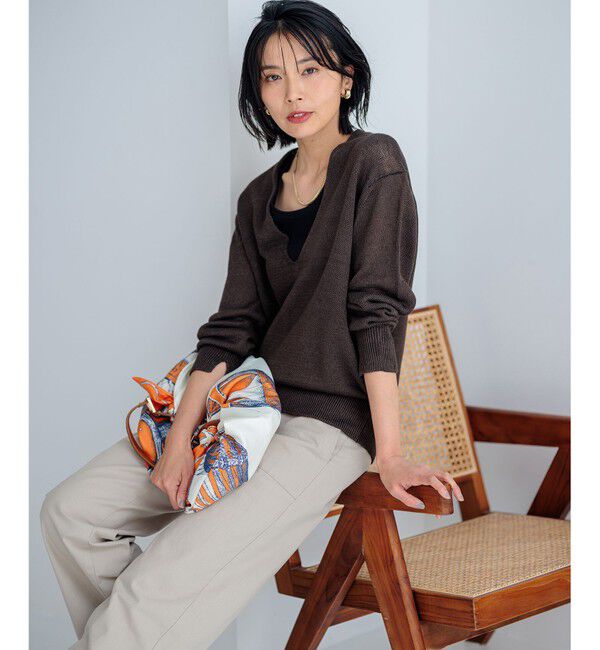 23区「【CLASSY.6月号掲載/洗える】ピュアリネンバルキー Vネックニット」|ニット・セーター|