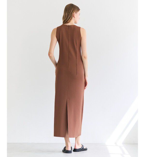 BEIGE,「【Oggi掲載】LABRADO / ダーツニット ロングワンピース」|ワンピース|