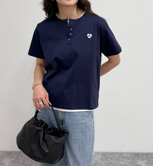 fredy emue「ハートFR刺繍ヘンリーTシャツ」|Tシャツ・カットソー|ネイビー