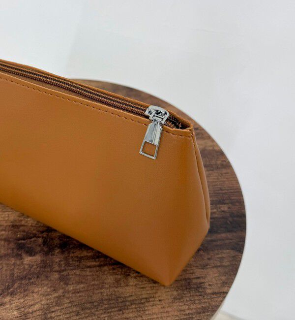 fredy emue「ホルダーチャーム付きワンハンドルバッグ」|ショルダー・メッセンジャー|