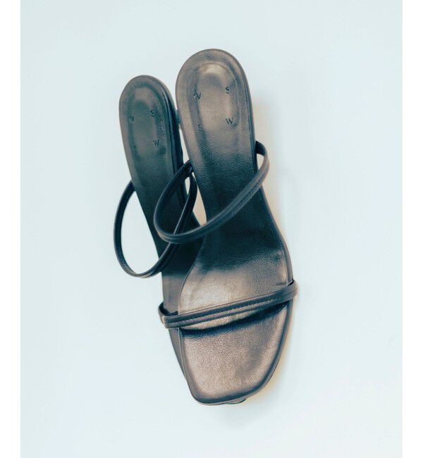 SALON adam et rope'「【W S（ドゥーブル）】レザーヒールサンダル」|サンダル|ブラック(01)