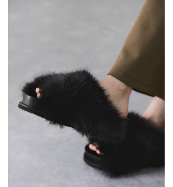 ADAM ET ROPE'「ボリュームファーサンダル」|サンダル|