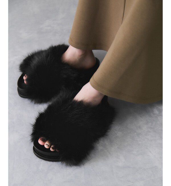 ADAM ET ROPE'「ボリュームファーサンダル」|サンダル|