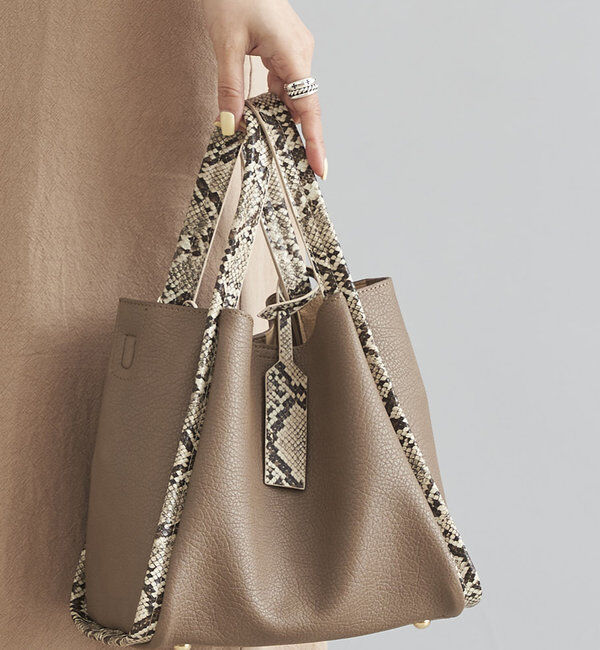  「【ベストセラーアイテム】ミニショルダー付ソフトレザー調ミニバッグ」|トートバッグ|ブラウン