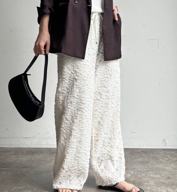  「【WEB限定】オーガンジーカットジャガードイージーパンツ」|チノ|