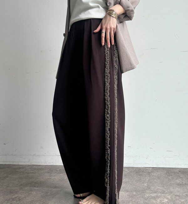  「【WEB限定】カットジョーゼットサイドチュールフリルパンツ」|チノ|