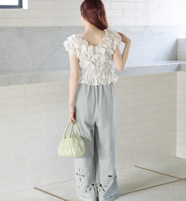  「【新色追加/2サイズ展開/低身長サイズ】カットアウトスウェットパンツ」|チノ|