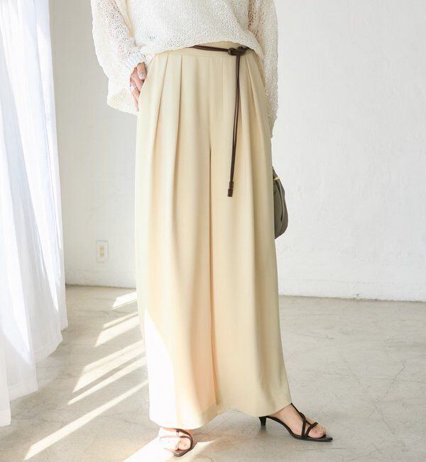  「【ウォッシャブル】【シーズンレスで使える】タックワイドスラックス」|チノ|