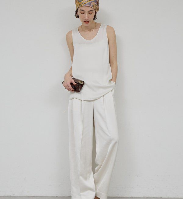  「サテンスラックス」|チノ|