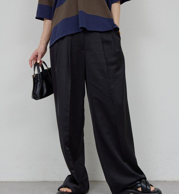  「サテンスラックス」|チノ|