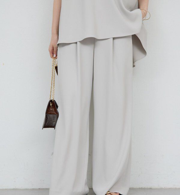  「【きちんと感&times;美脚】【セットアップ対応】タックイージーパンツ」|チノ|