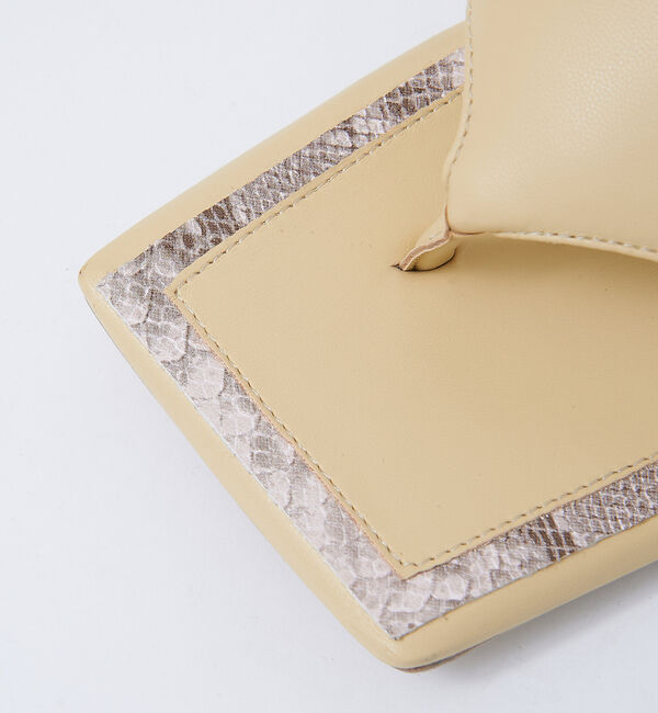 AU BANNISTER「【WEB限定】韓国風 クッション 3cmヒール サンダル」|サンダル|