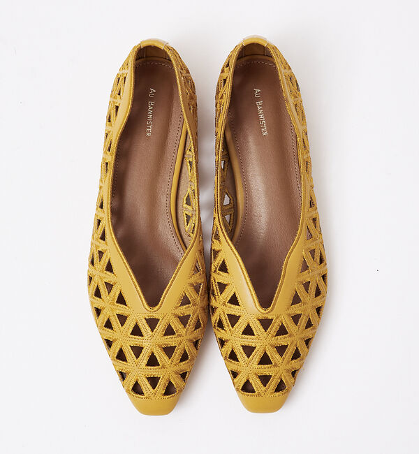 AU BANNISTER「【40周年】【Vibram/ヴィブラムソール】フラットパンプス」|パンプス|