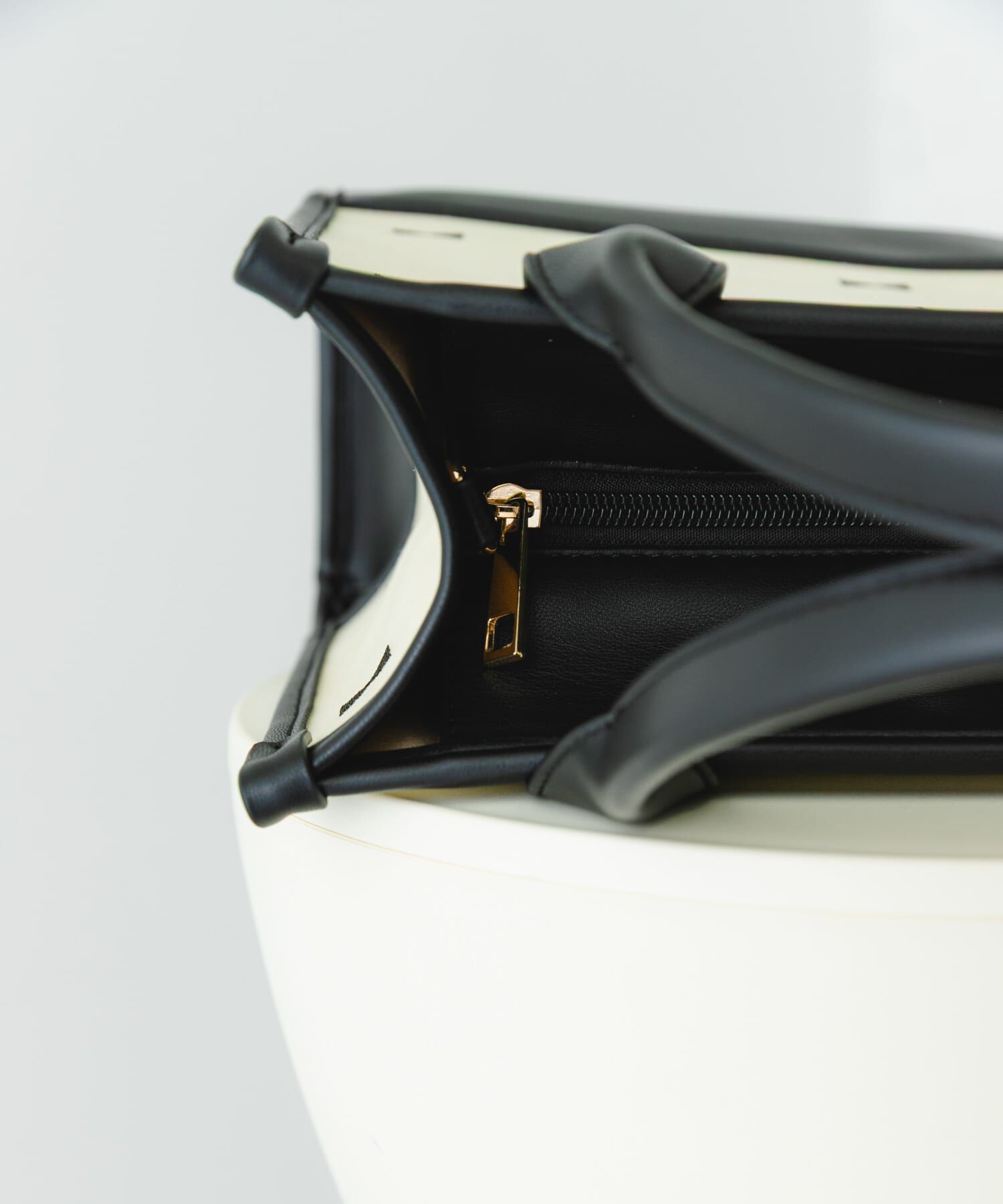 RODE SKO「刺繍スクエアバッグ」|ハンドバッグ|