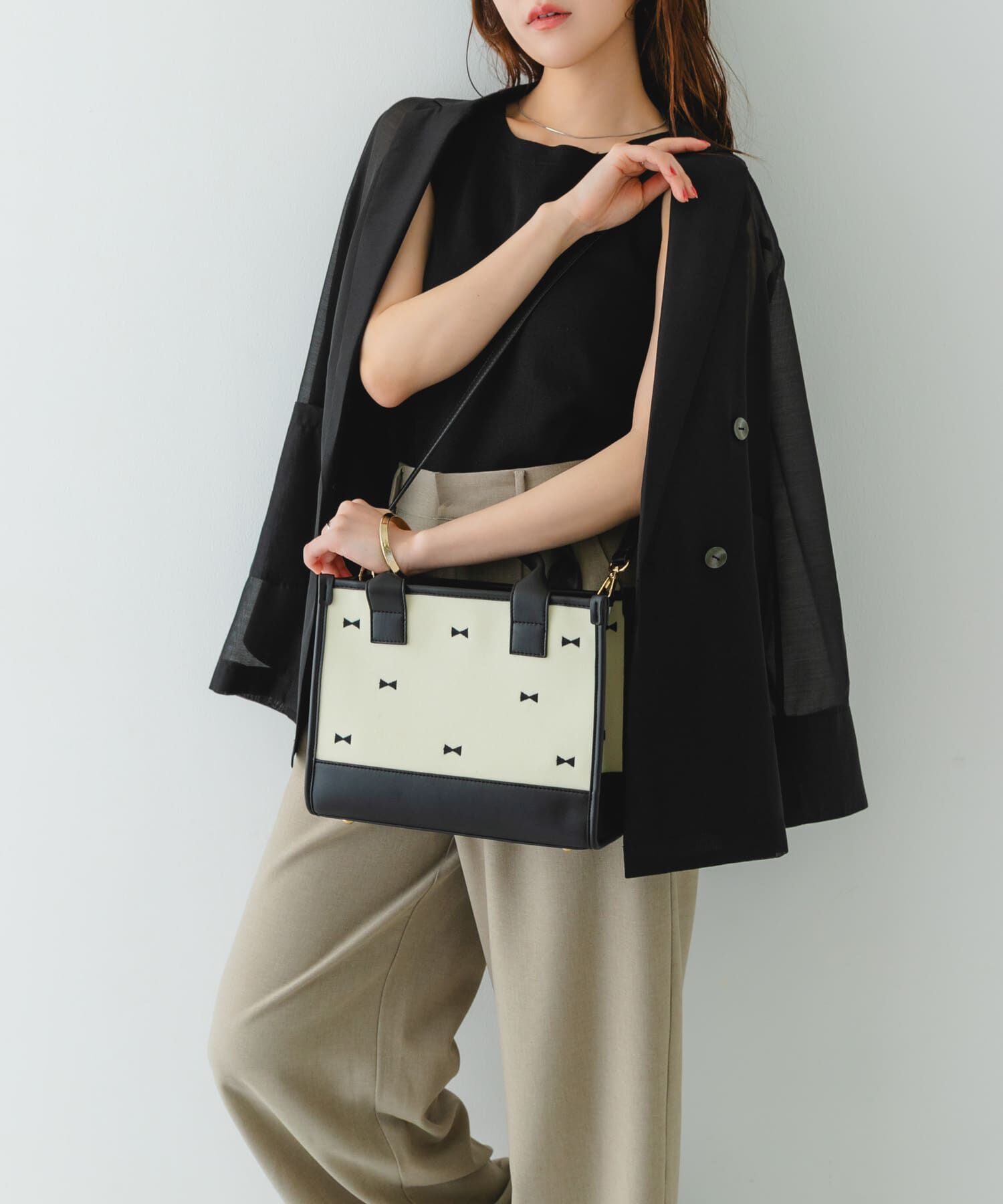 RODE SKO「刺繍スクエアバッグ」|ハンドバッグ|