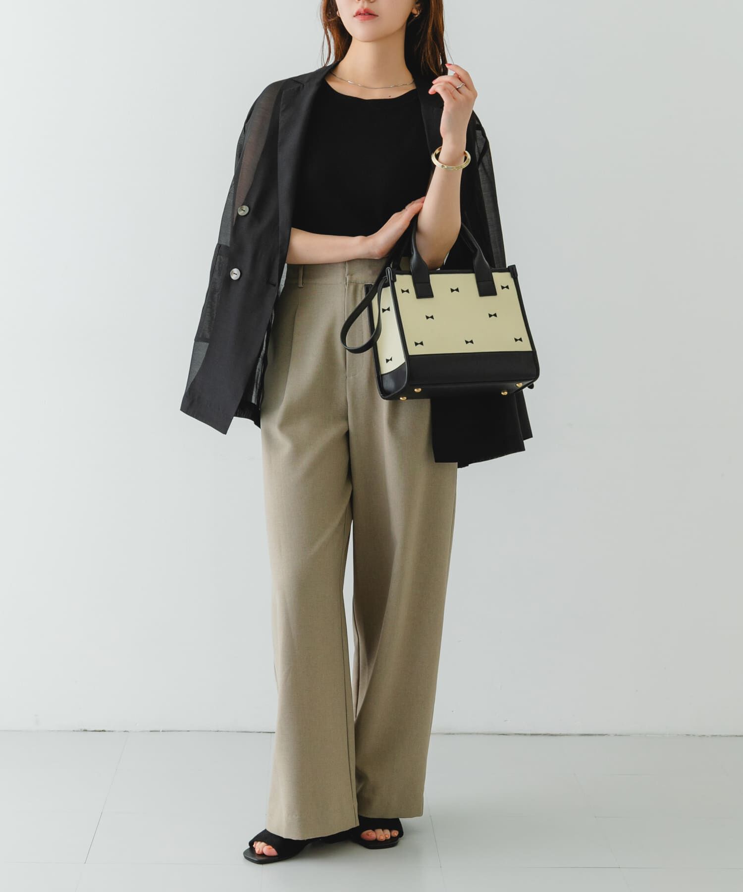 RODE SKO「刺繍スクエアバッグ」|ハンドバッグ|