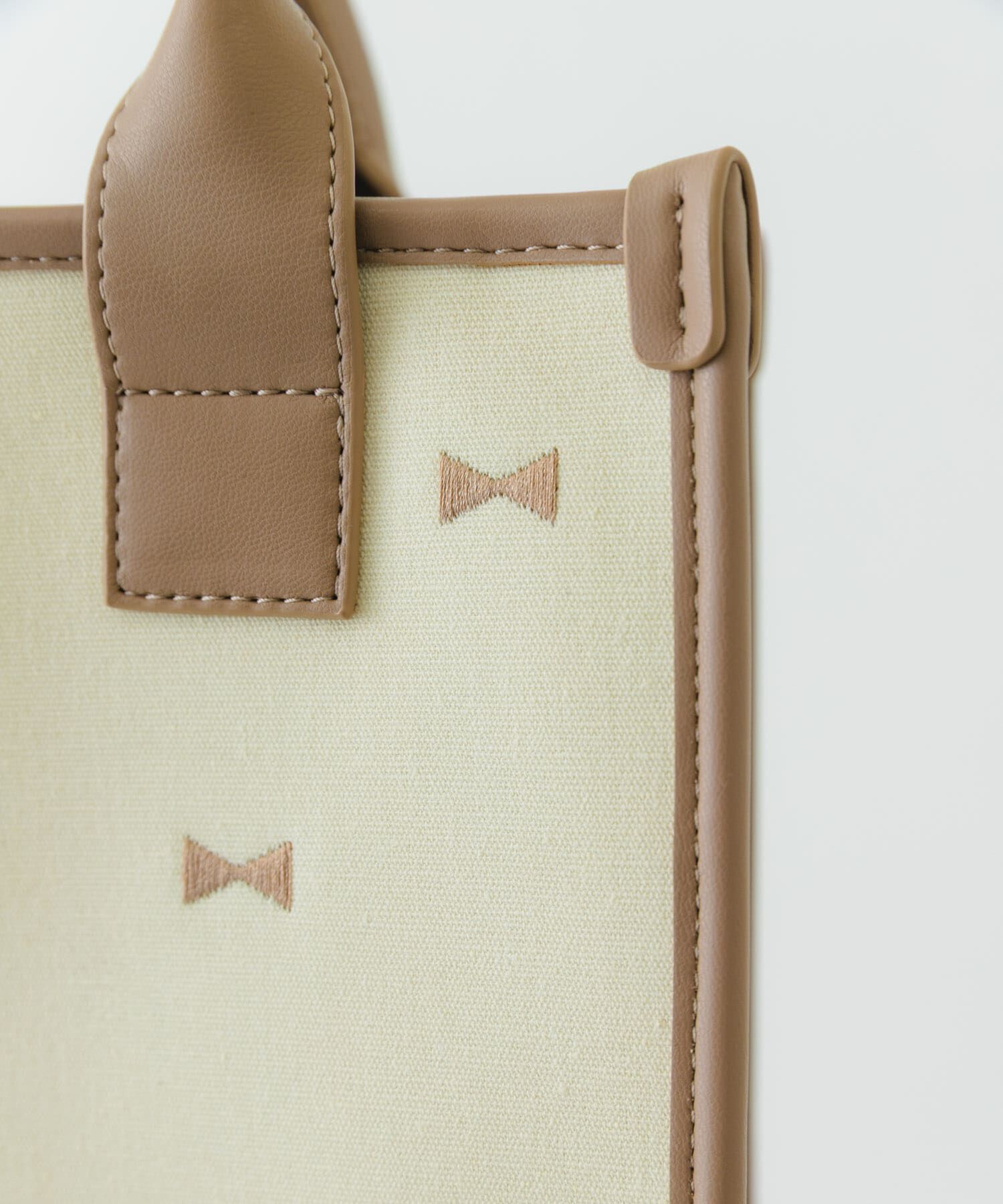 RODE SKO「刺繍スクエアバッグ」|ハンドバッグ|