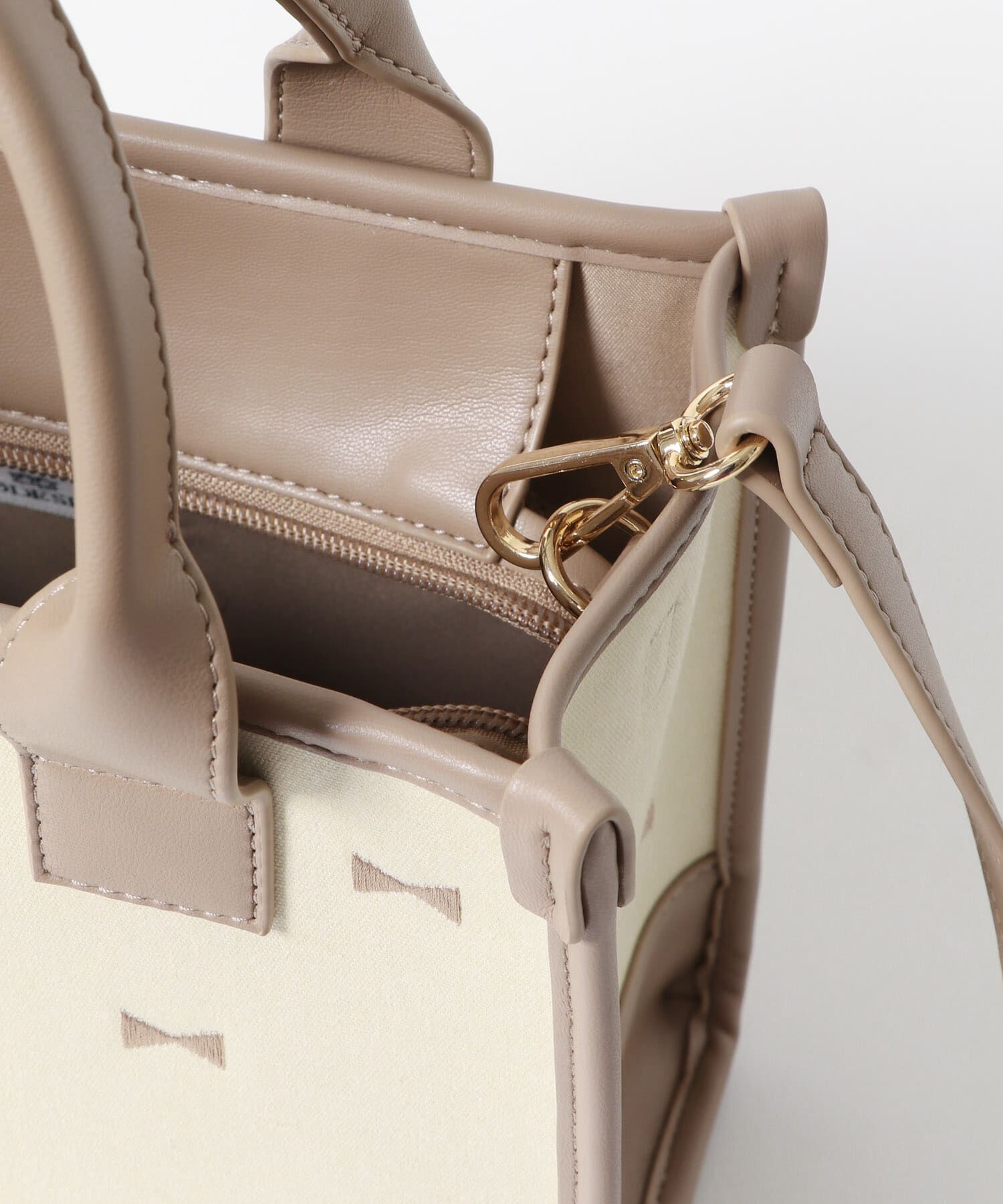 RODE SKO「刺繍スクエアバッグ」|ハンドバッグ|