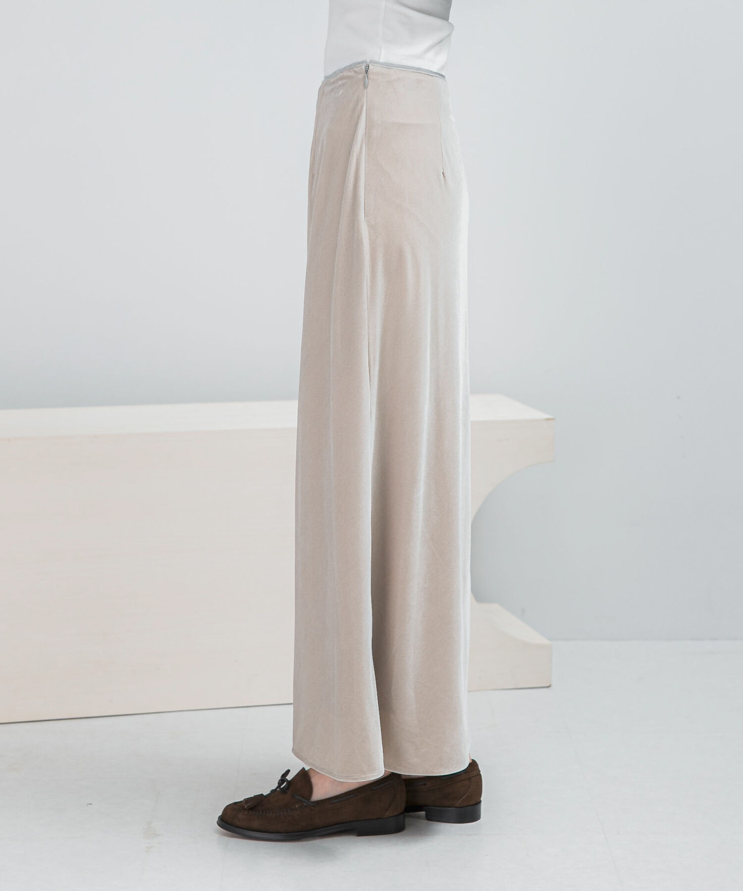 URBAN RESEARCH ROSSO「ベロアロングスカート」|スカート|