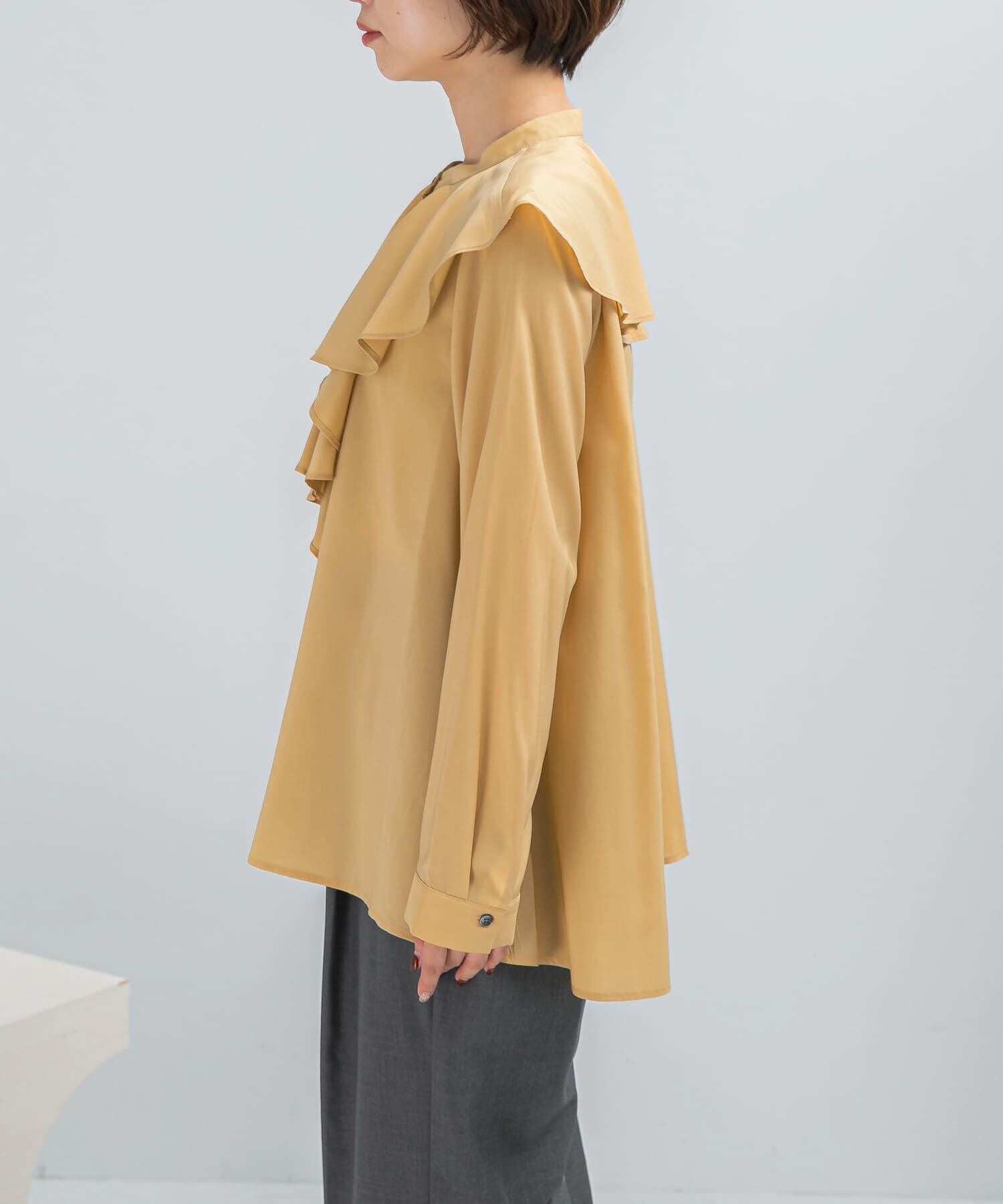 URBAN RESEARCH ROSSO「フリルカラーシャツブラウス」|シャツ・ブラウス|