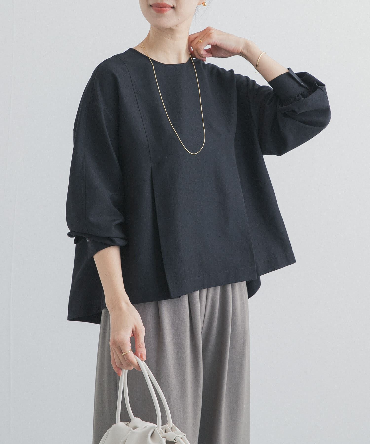 URBAN RESEARCH DOORS「タックフレアペプラムブラウス」|シャツ・ブラウス|ブラック