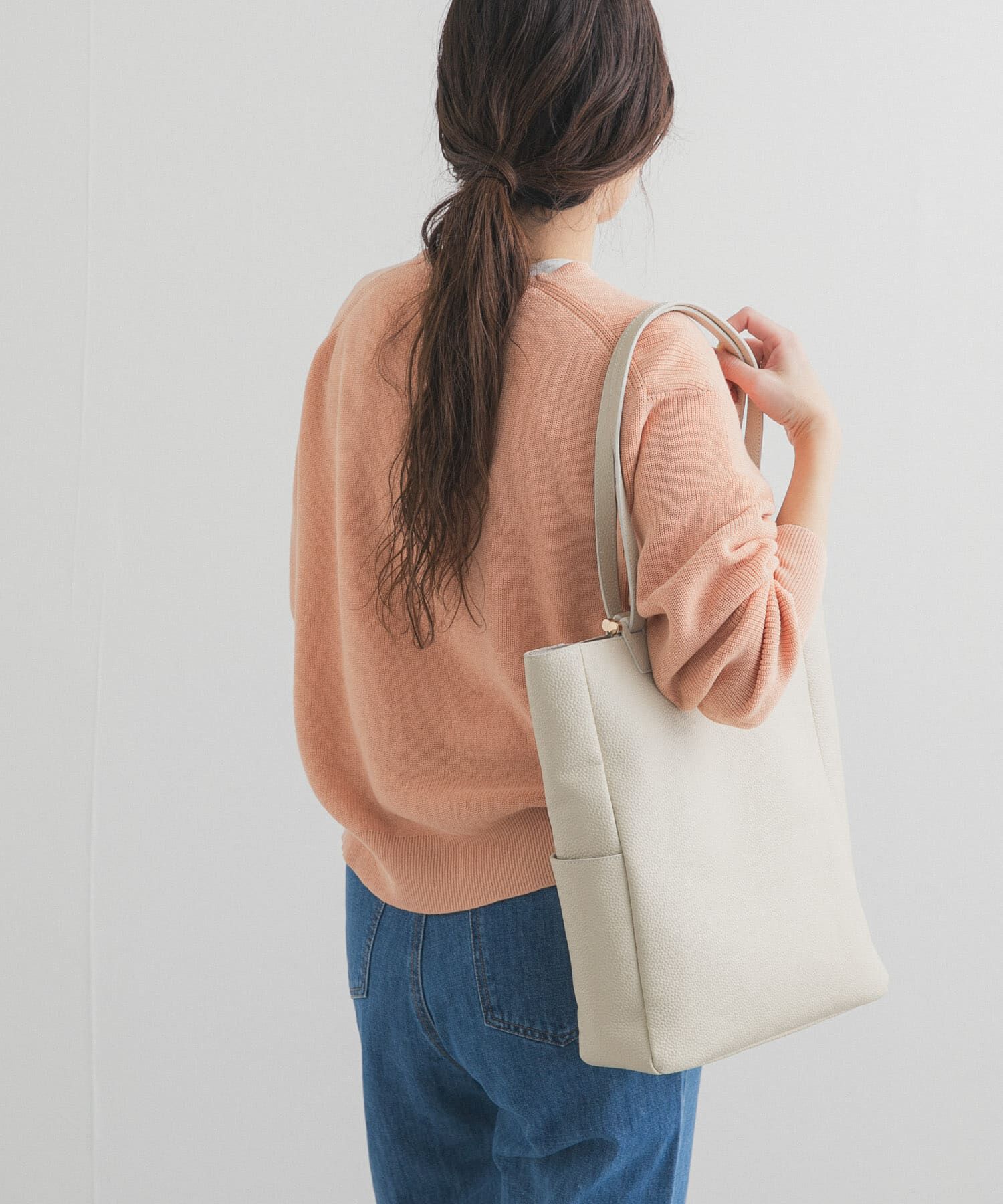 URBAN RESEARCH DOORS「コットン畦Vネックニット」|ニット・セーター|