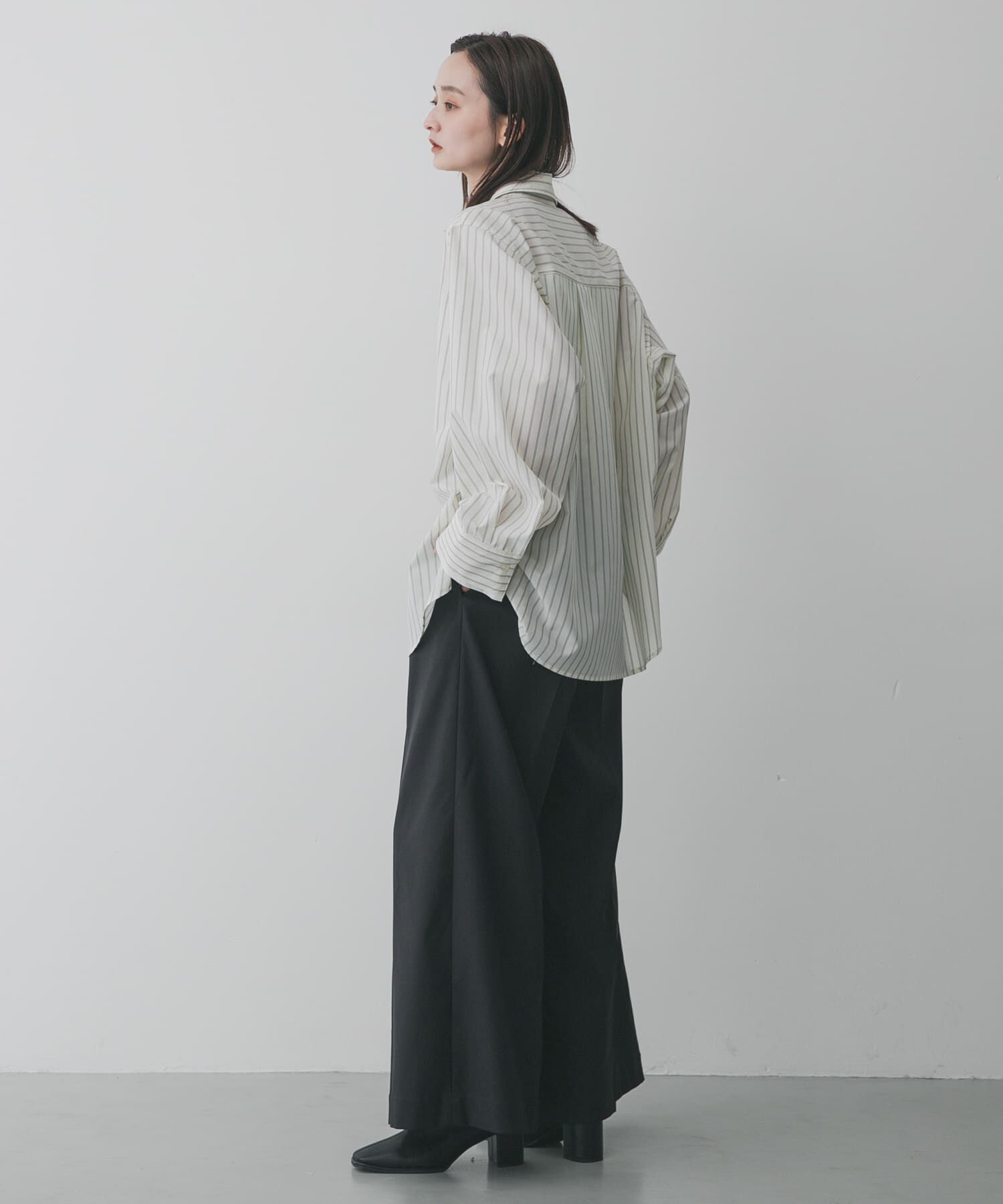 SENSE OF PLACE by URBAN RESEARCH「『イージーケア』レイヤードカフスルーズシャツ」|シャツ・ブラウス|