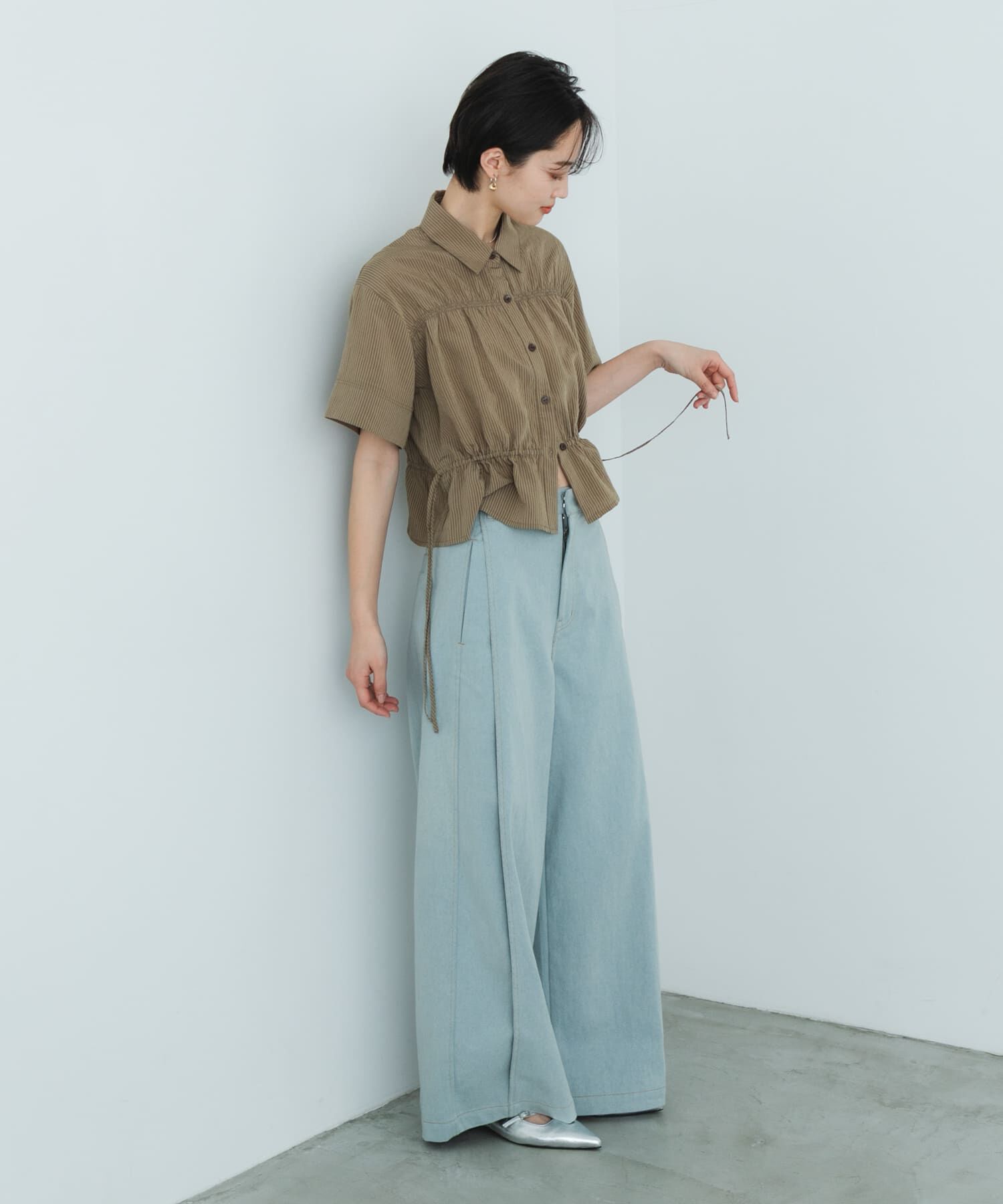 SENSE OF PLACE by URBAN RESEARCH「クロップドペプラムシャーリングシャツ」|シャツ・ブラウス|