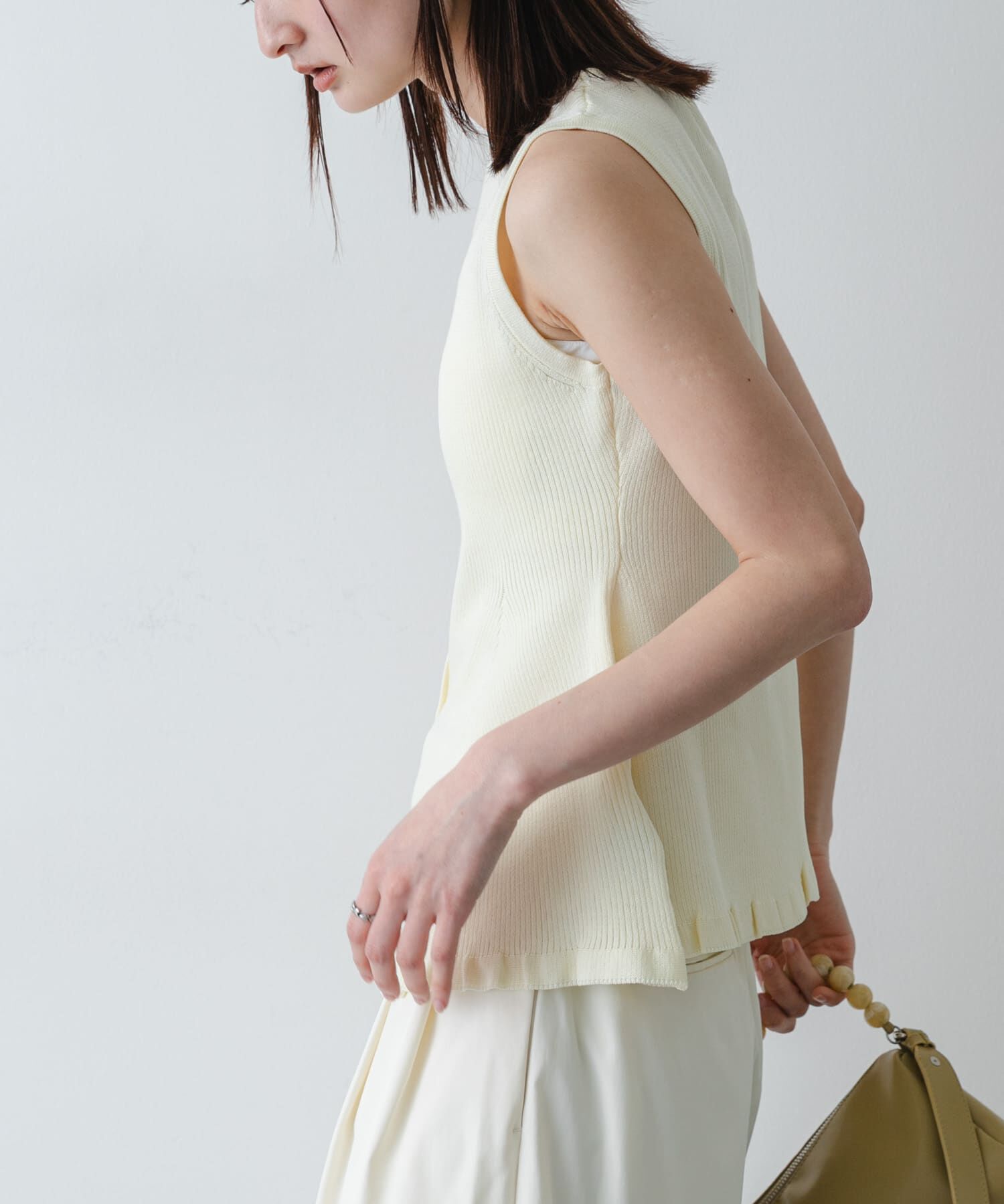 SENSE OF PLACE by URBAN RESEARCH「『洗濯可/毛玉防止』SKINProof抗ピルペプラムニットカーディガン」|ニット・セーター|アイボリー