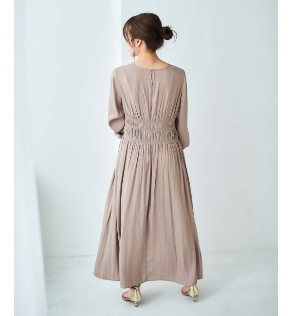 le.coeur blanc「シャーリングVネックワンピース」|ワンピース|