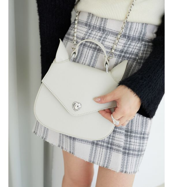 MAJESTICLEGON「ネコ型ショルダーバッグ」|ショルダー・メッセンジャー|アイボリー