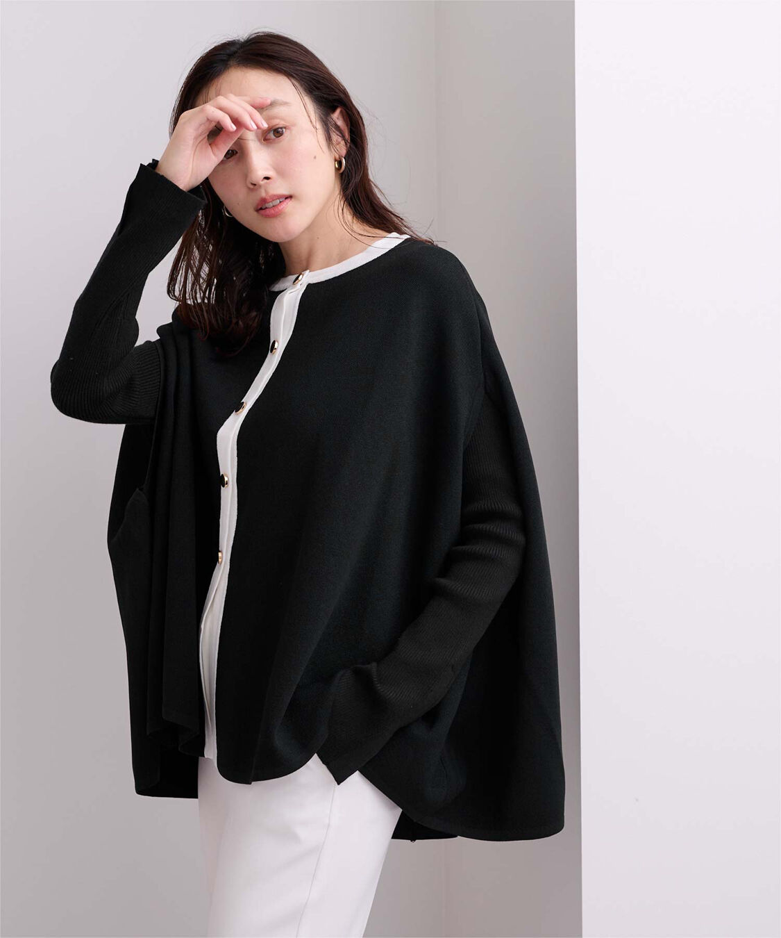 ur's「ゴールド釦ケープニットカーディガン」|カーディガン|