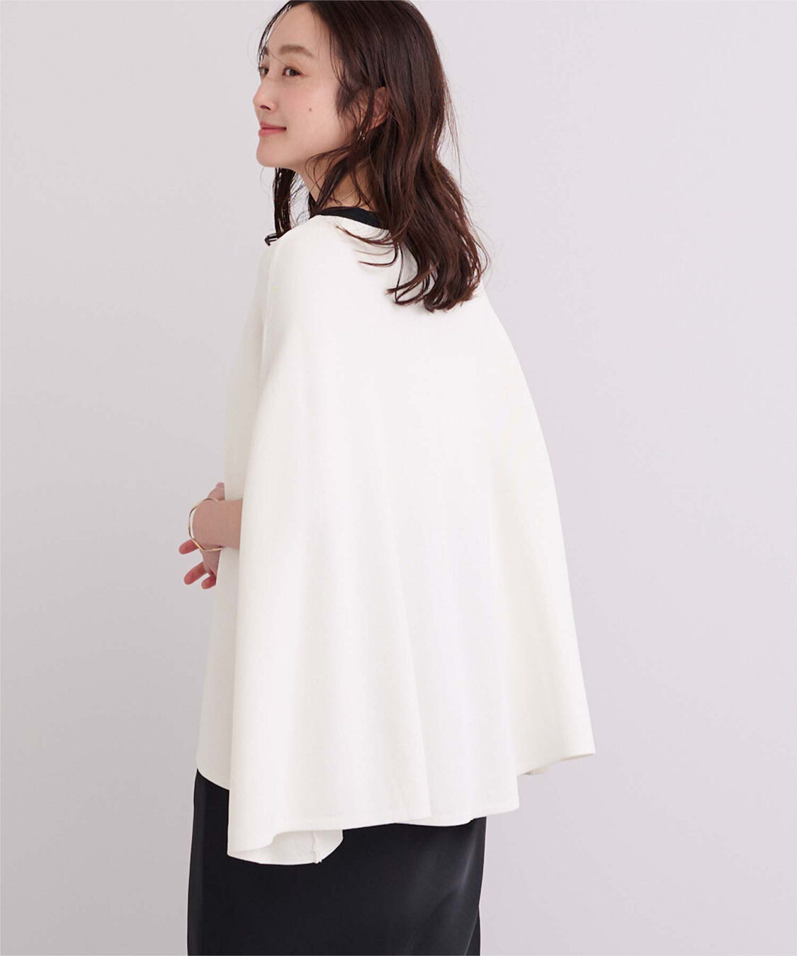 ur's「ゴールド釦ケープニットカーディガン」|カーディガン|