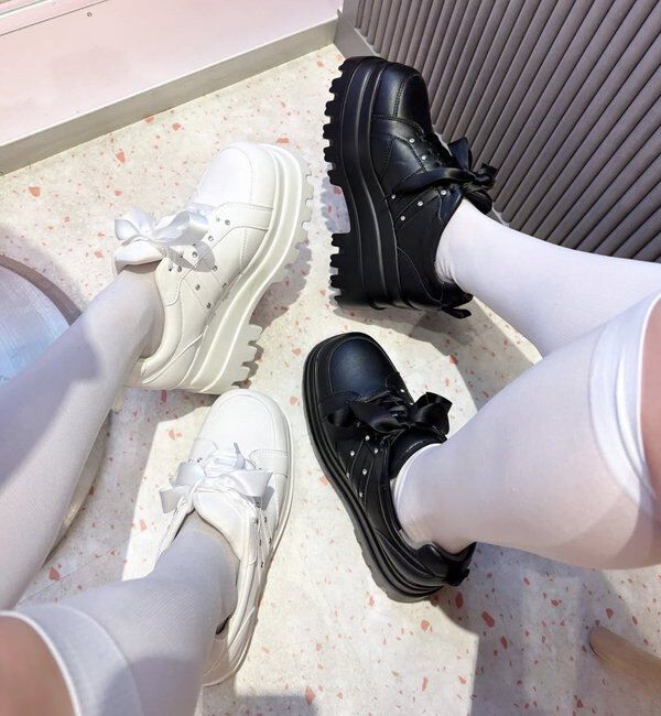  「ビジュー付きトリプルソールスニーカー」|その他|