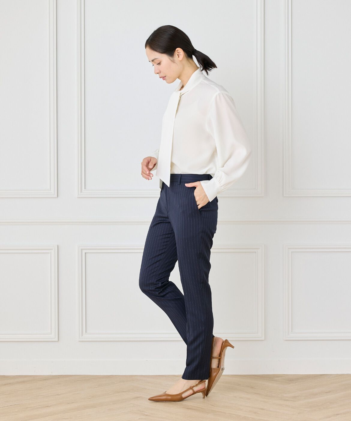 INED「《大きいサイズ》テーパードパンツ《CERRUTI》」|スラックス|