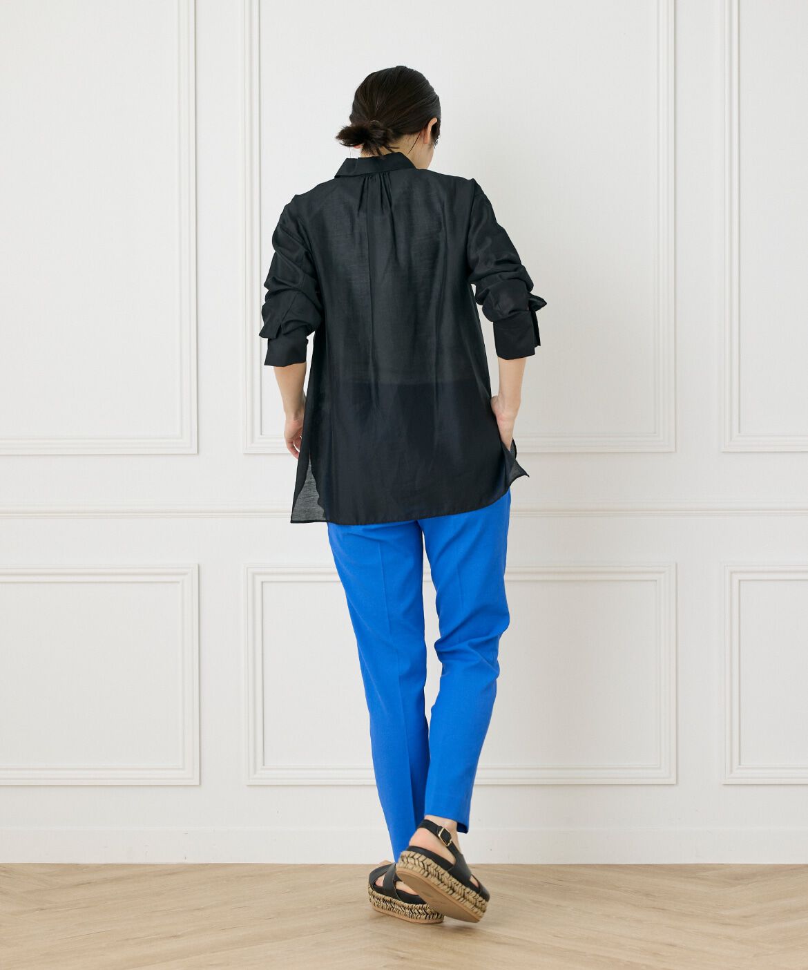 INED「《WEB限定カラー》オーガンジーシアーシャツ」|シャツ・ブラウス|