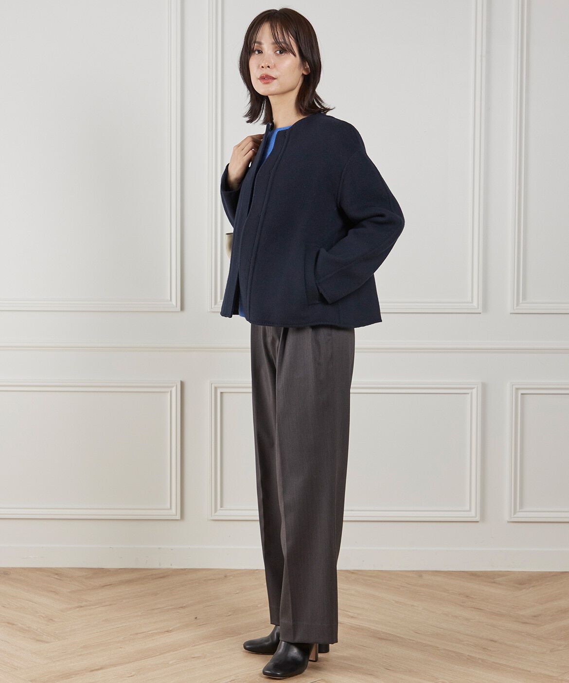 INED「ノーカラーショートコート」|ピーコート|