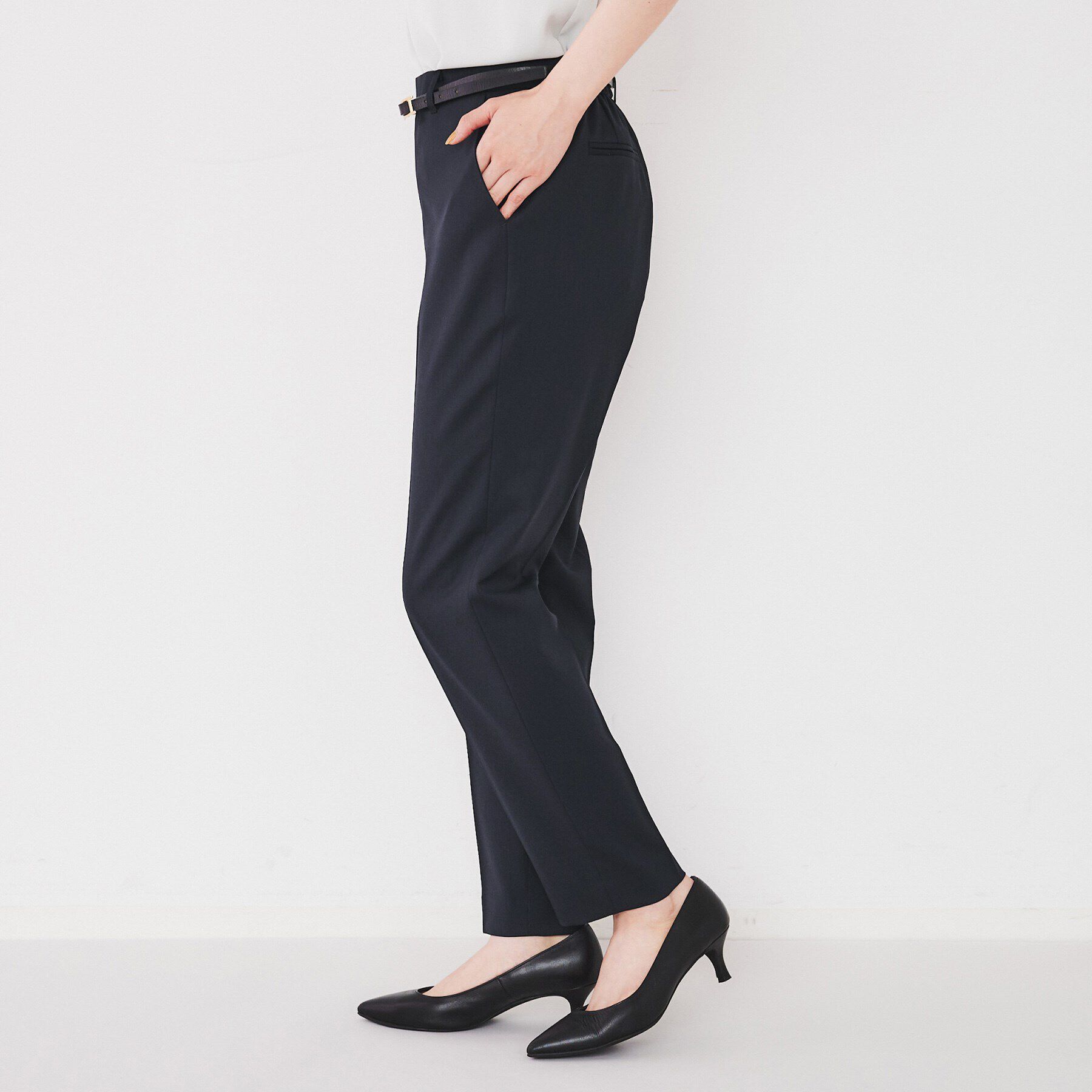 UNTITLED「【洗える通勤スーツ】レジェールギャバ ストレッチテーパードパンツ」|その他|