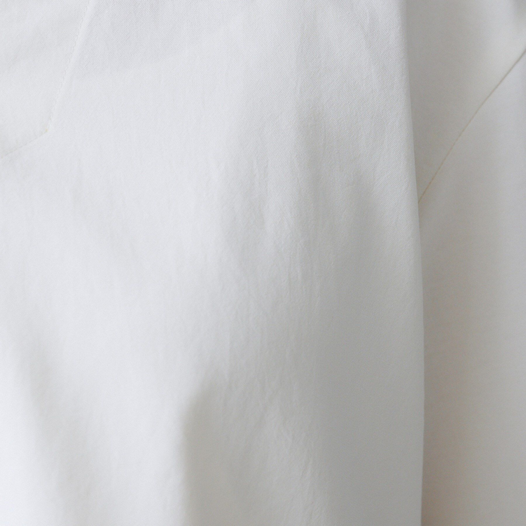 UNTITLED「【UVカット/接触冷感/吸水速乾/ゆったり】V開きネックシャツ」|シャツ・ブラウス|