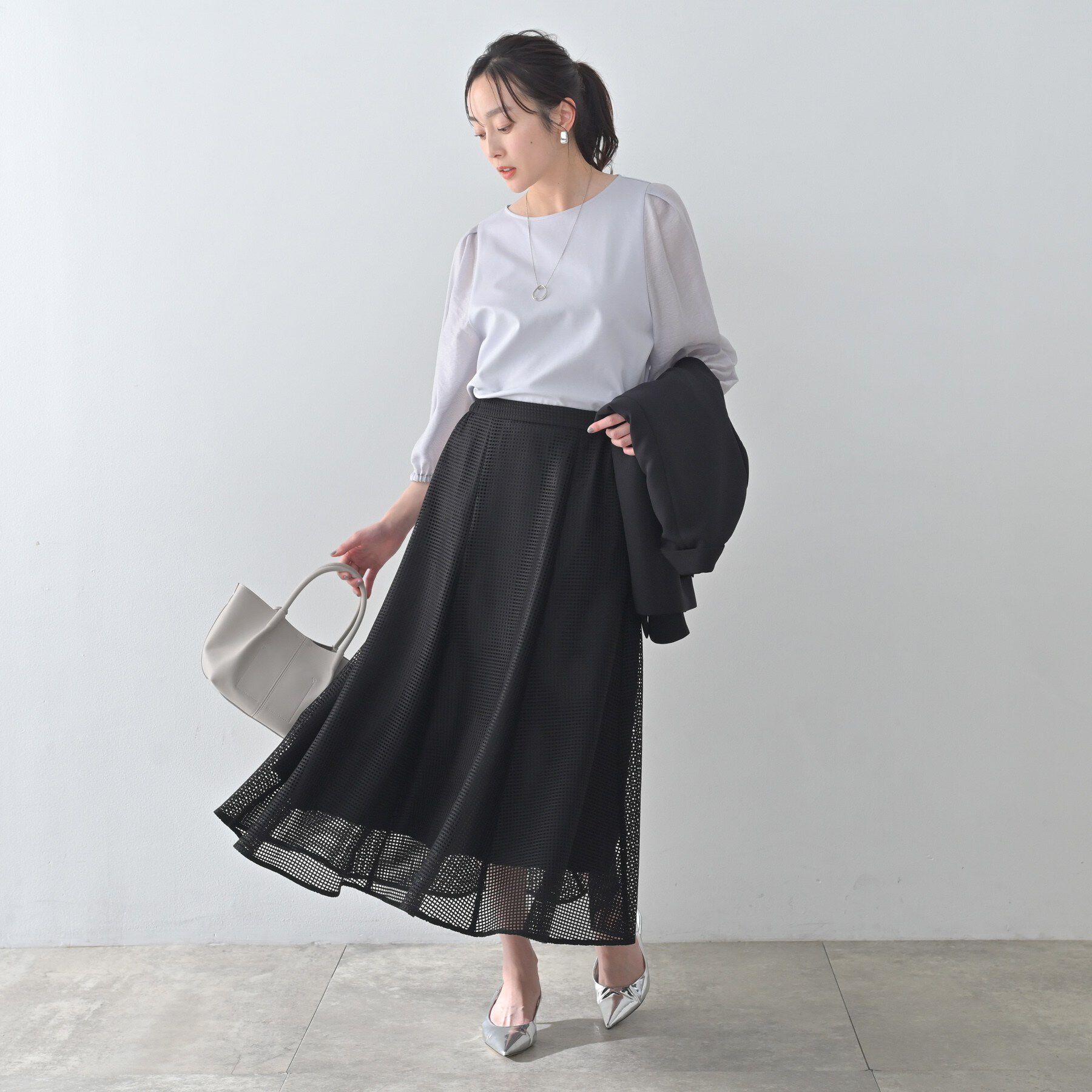 UNTITLED「【洗える/袖シアー】ポンチ袖ボリュームトップス」|Tシャツ・カットソー|