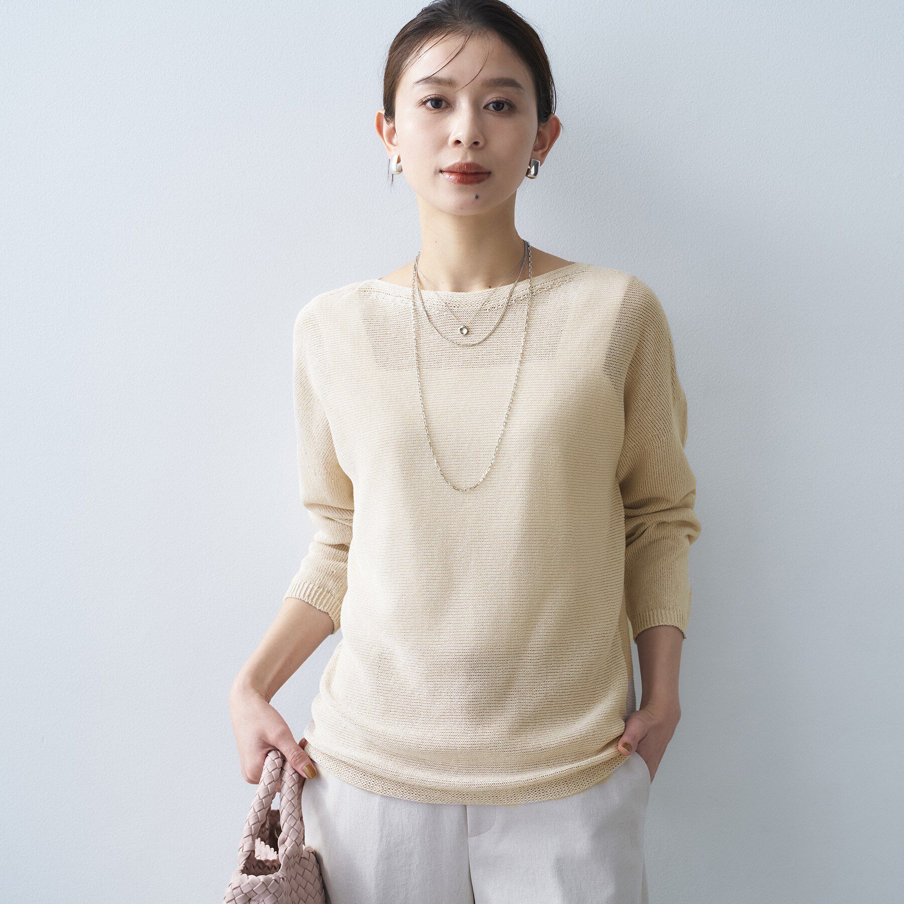 UNTITLED「【古畑星夏さん着用/8色展開/程よい透け感】ドライタッチボートネックニット」|ニット・セーター|